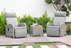 lifestyle garden chairs 